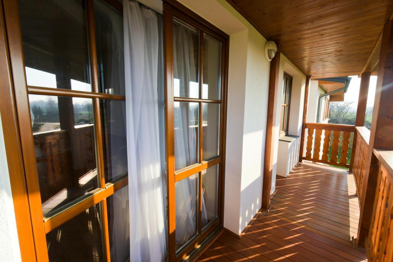 Poduszka Apartamenty Zdrojowe Nałęczów Εξωτερικό φωτογραφία